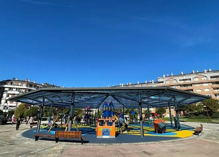 Olas Cotolino Con Parking A 2' De La Playa Castro Urdiales